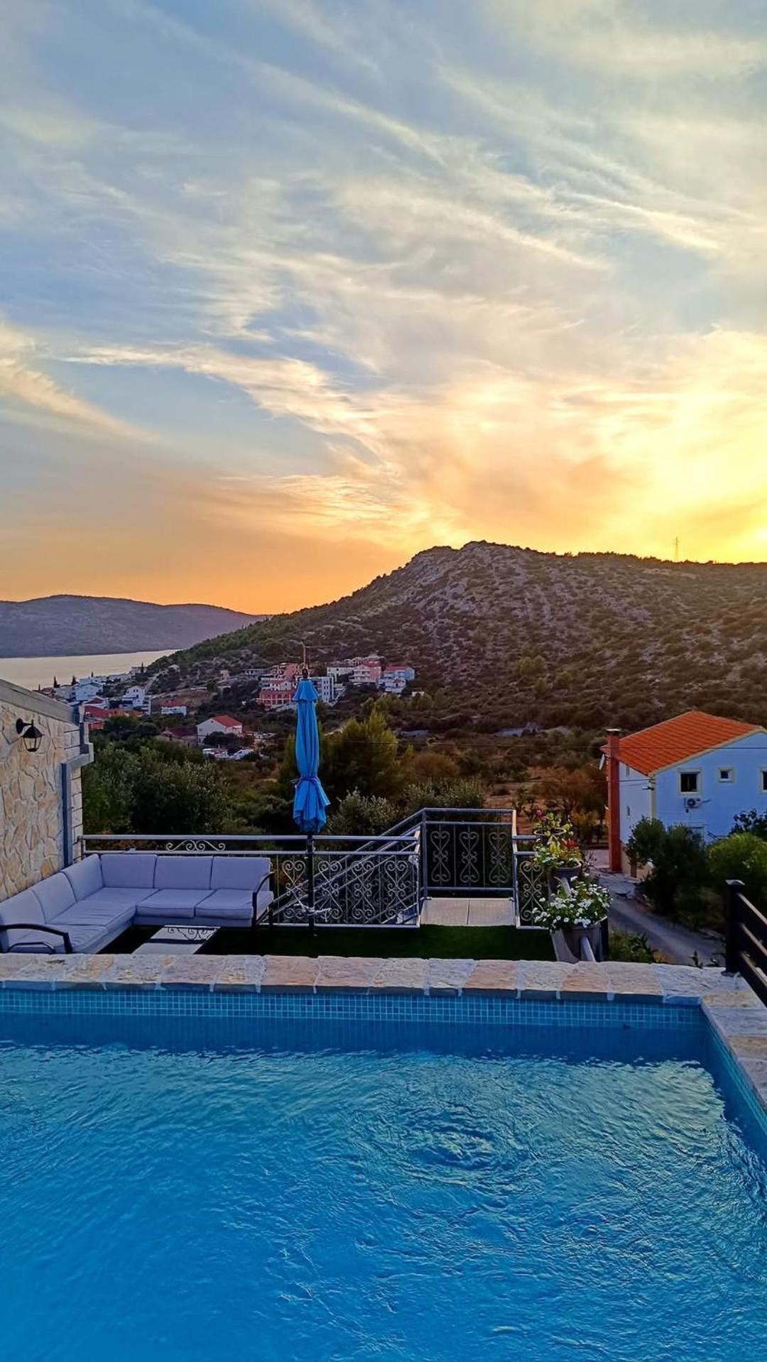 Apartment Igraliste Mirakul Seget Vranjica Exterior foto